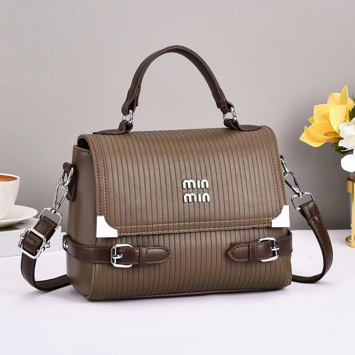 Min Min Classic HandBag